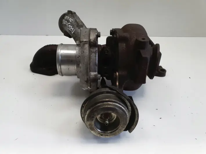 Opel Vectra C 1.9 CDTI TURBOSPRĘŻARKA turbo 55205483