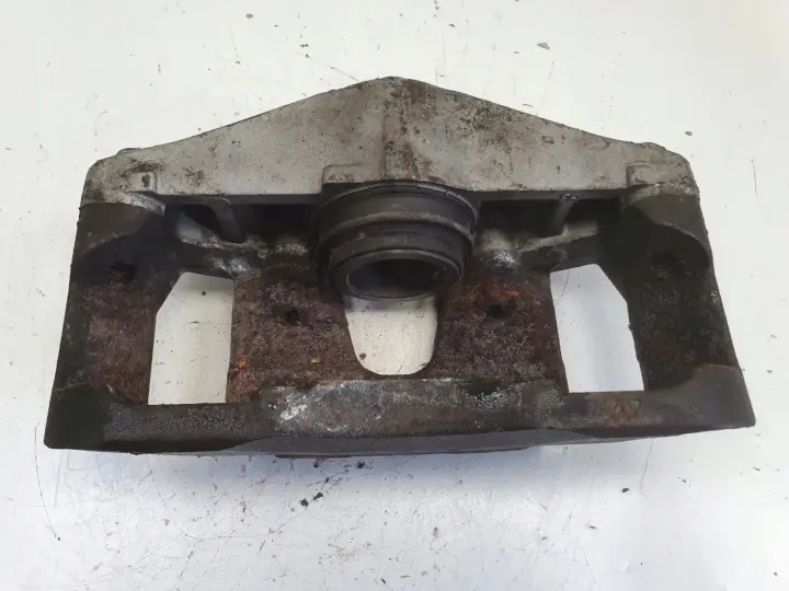Volvo V40 II PRZEDNI ZACISK HAMULCOWY lewy przód KIEROWCY L.P 975