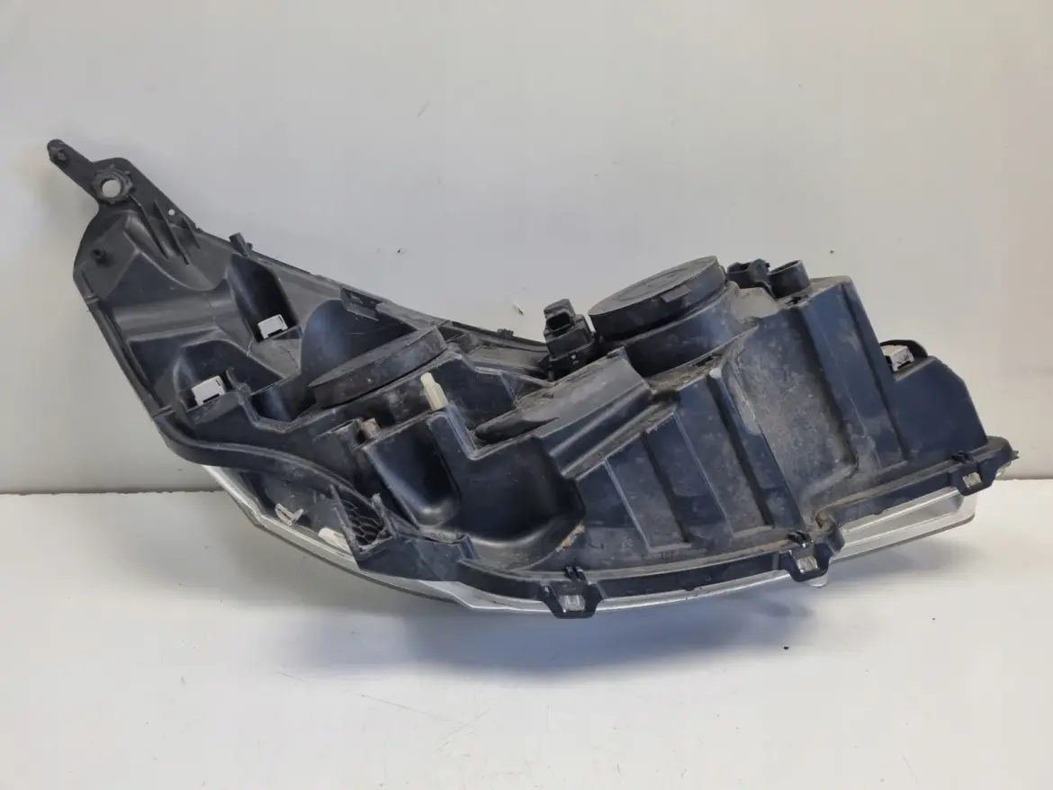 Peugeot 508 10-14r PRZEDNIA LAMPA LEWA lewy przód anglik 9687580480