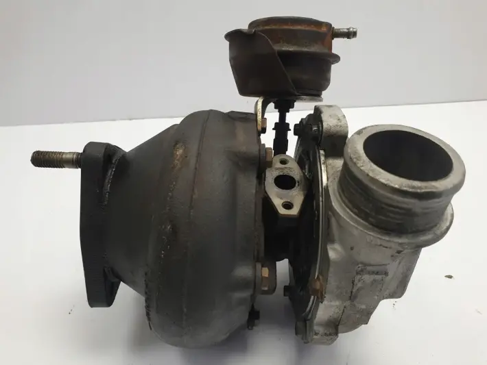 Volvo S60 V70 2.4 D5 TURBOSPRĘŻARKA turbo 3653146