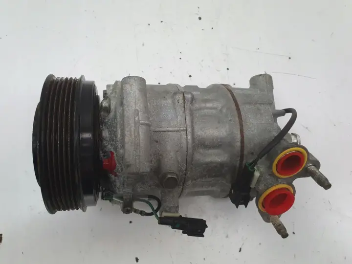 Volvo V40 II 2.0 D D2 SPRĘŻARKA KLIMATYZACJI pompa 31469966