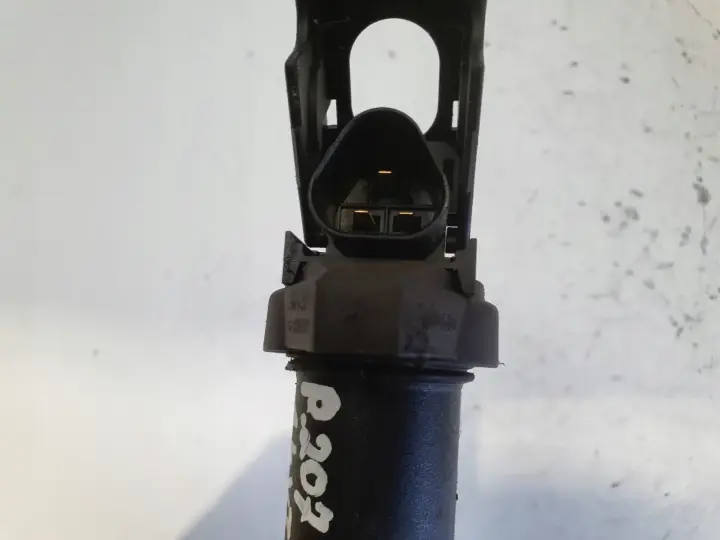 Peugeot 207 1.4 VTI CEWKA ZAPŁONOWA 0221504470