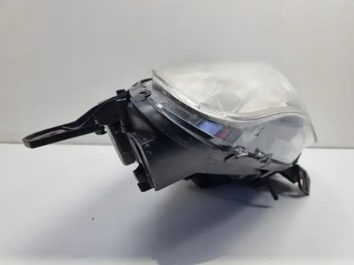 Fiat Doblo II 10-22r PRZEDNIA LAMPA PRAWA PRAWY PRZÓD 51810671