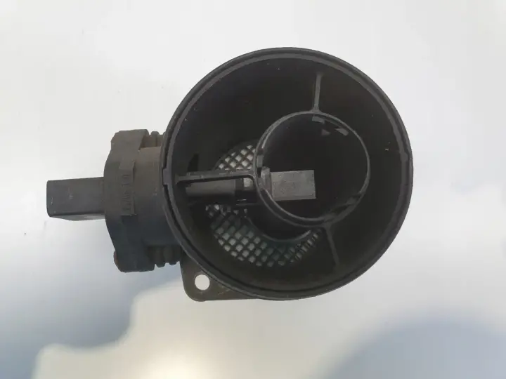 Skoda Octavia II 1.9 TDI PRZEPŁYWOMIERZ POWIETRZA 0281002461 074906461B