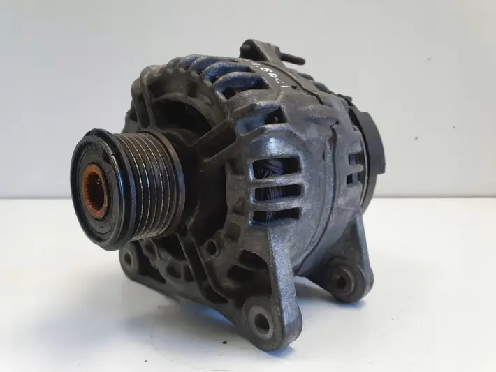 Renault Scenic III 1.5 DCI ALTERNATOR bosch 0124425037