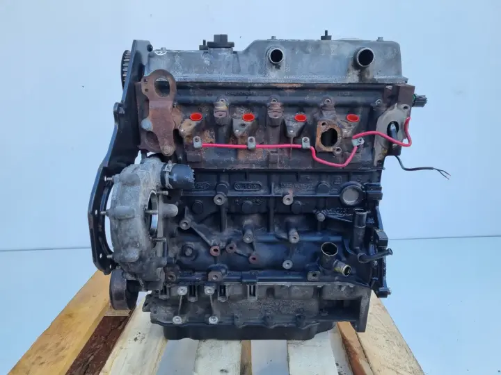 SILNIK Ford Focus I MK1 1.8 TDDI 75KM pali BHDA