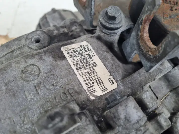 Volvo S60 V70 II 2.4 D5 SKRZYNIA BIEGÓW 666R-7002-BB 9482374