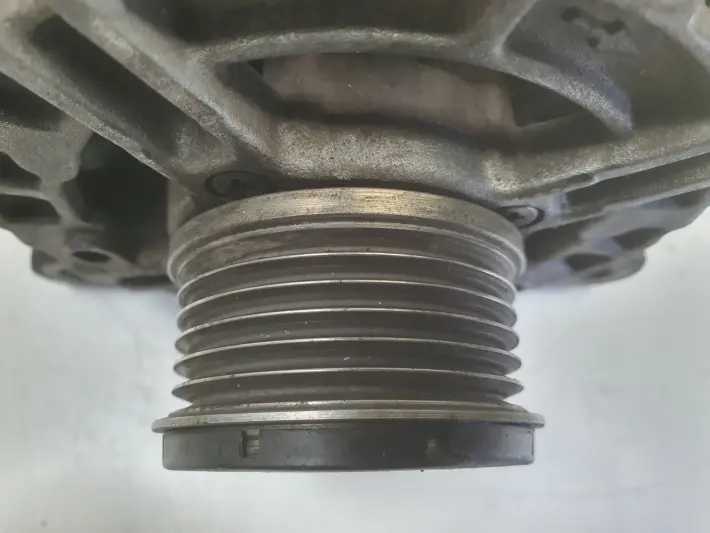 Mini Cooper R56 1.6 D HDI ALTERNATOR 7794970 bosch 0124525126