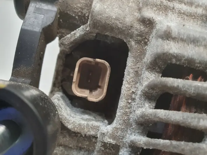 Citroen C5 I 2.0 HDI ALTERNATOR 9654752880