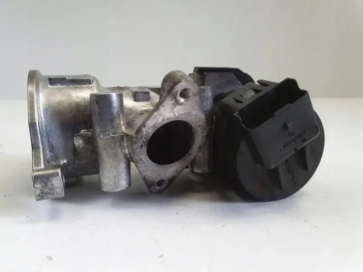 Peugeot Expert II 2.0 HDI ZAWÓR EGR 9681825280
