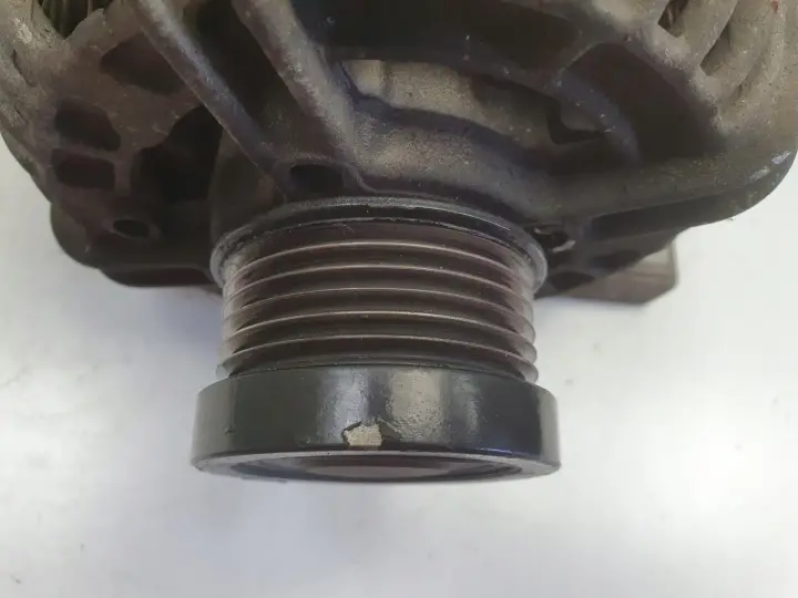 Volvo S60 V70 II 2.4 i ALTERNATOR BOSCH