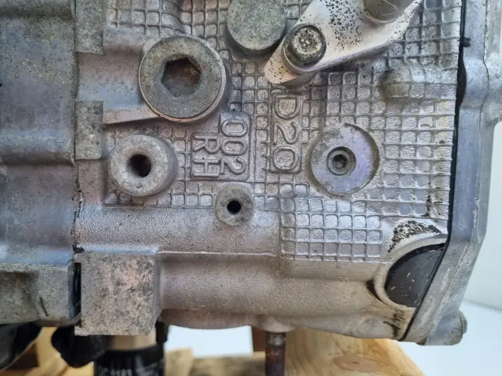 SILNIK KOMPLET Subaru Forester II GD 2.0 16V EJ20 EJ201 EGR
