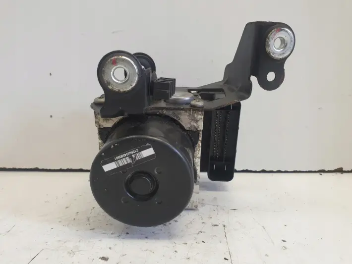 Volvo V70 III S80 II POMPA ABS Sterownik P30681619