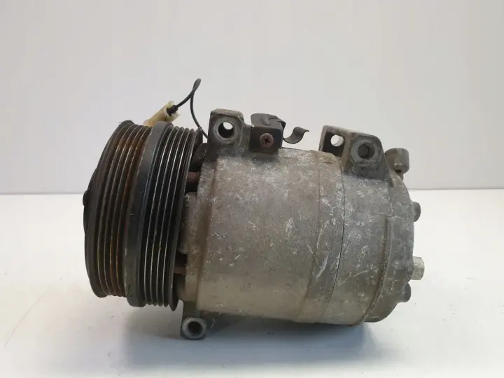 Volvo S40 II V50 2.5 T SPRĘŻARKA KLIMATYZACJI