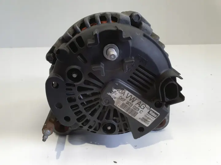 Audi A3 II 8P 2.0 TFSI ALTERNATOR 06F903023C valeo