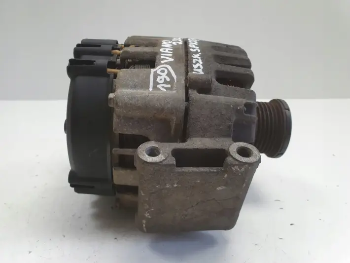 Mercedes Vito W639 2.2 CDI ALTERNATOR A0131546802 180A