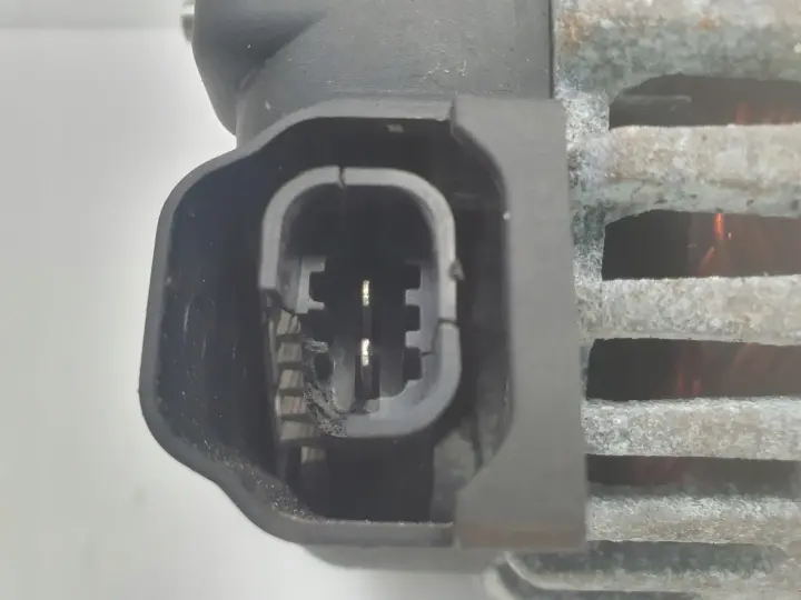 Opel Astra IV J 1.7 CDTI ALTERNATOR 100A 13500186