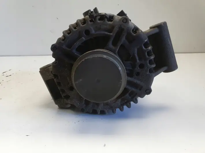 Ford Mondeo IV MK4 2.0 16V ALTERNATOR 0121615006