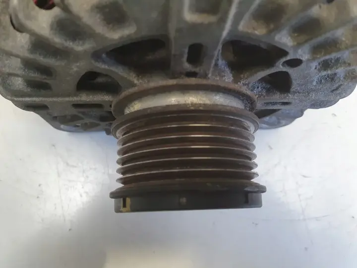 Renault Kadjar Clio IV 1.5 DCi ALTERNATOR 231003000R