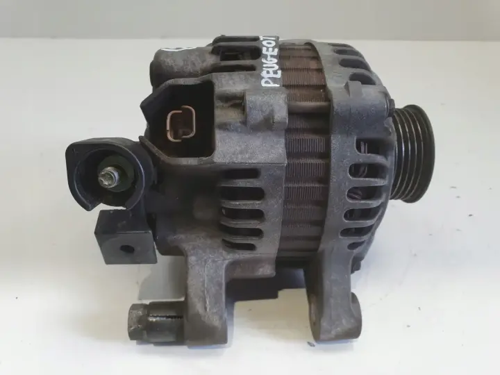 Peugeot 206 1.4 8V ALTERNATOR 9638275880