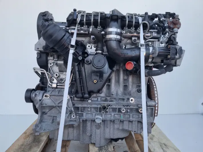 SILNIK BEZ OSPRZĘTU Volvo XC70 II 2.4 D D4 DIESEL 163KM 112tyś D5244T17