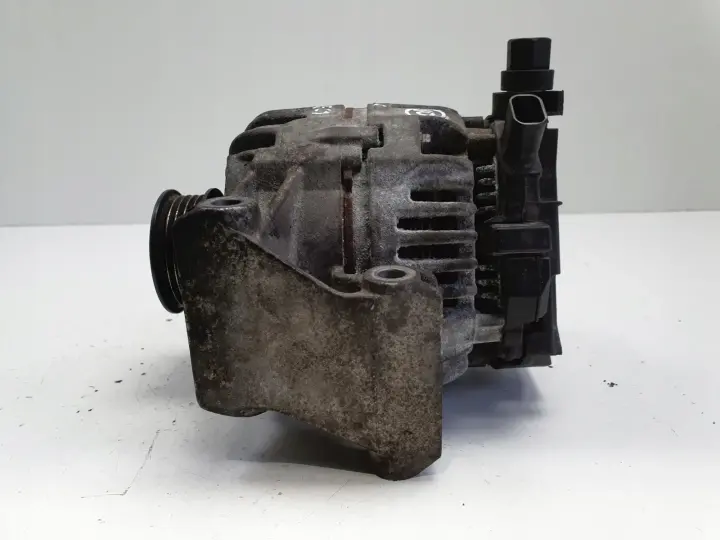 Opel Vectra C 2.2 DIRECT ALTERNATOR 100A 0124325168 bosch