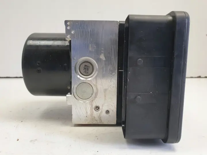 Volvo X60 lift POMPA ABS Sterownik P31423348