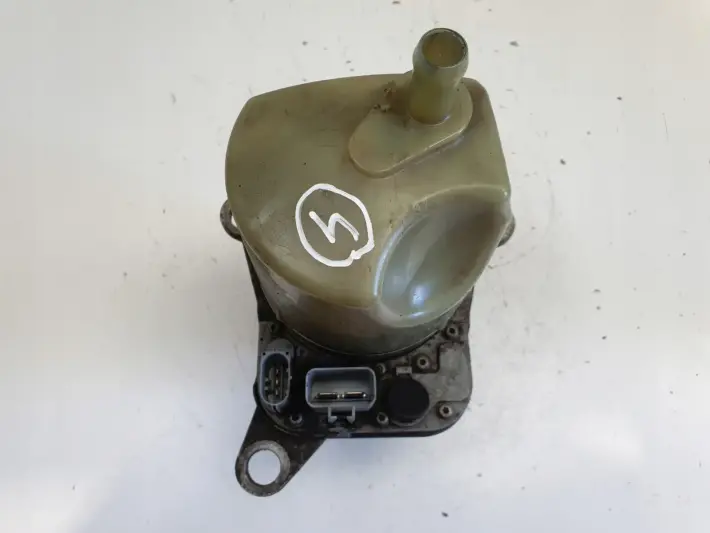 Volvo S40 II V50 C30 POMPA WSPOMAGANIA 30714074 4N513K514DJ