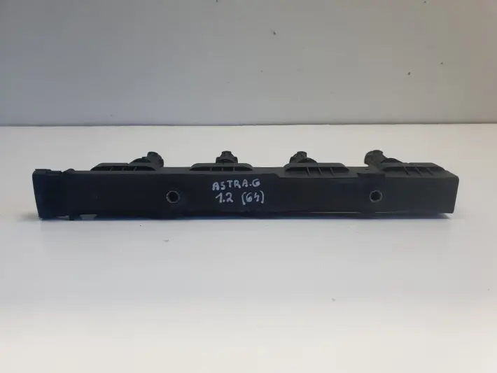 Opel Corsa C 1.2 1.4 16V CEWKA ZAPŁONOWA 0221503015