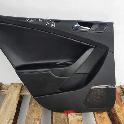 VW Passat B6 KOMBI BOCZEK DRZWI LEWY TYŁ SKÓRA