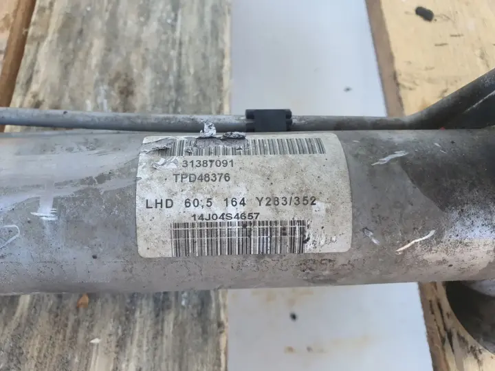 Volvo V60 S60 II MAGLOWNICA przekładnia kierownicza EUROPA 31387091