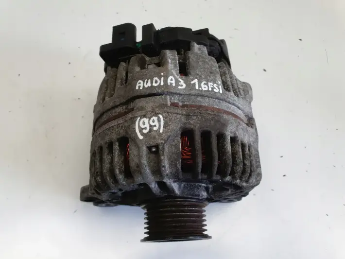 Audi A3 II 8P 1.6 FSI ALTERNATOR 03C903023D 110A bosch