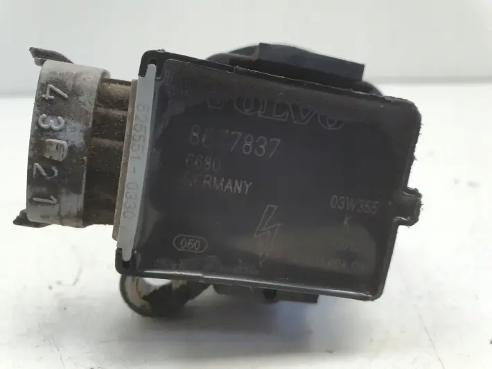 Volvo S80 S60 V70 II 2.4 2.4 T 2.5 T CEWKA ZAPŁONOWA 8677837