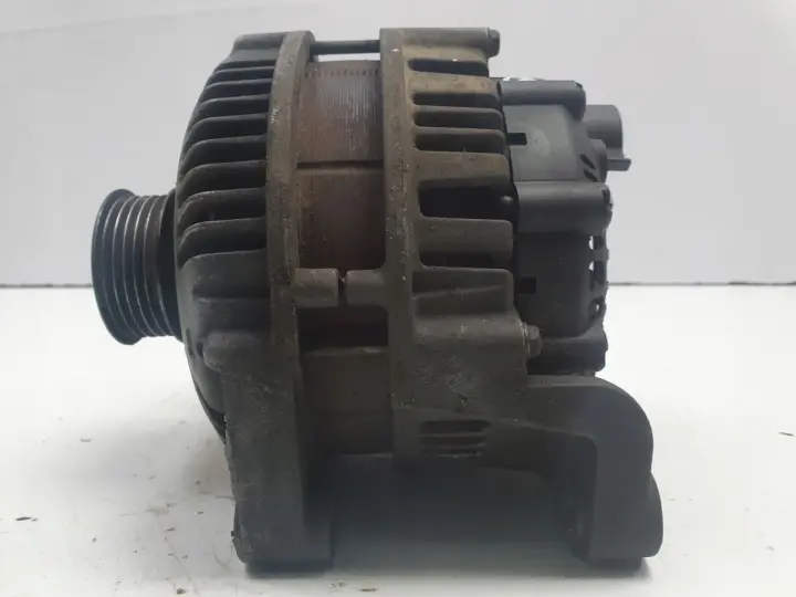 Range Rover III L322 3.0 D ALTERNATOR YLE500180 oryginał