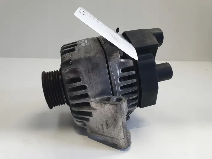 Fiat Punto II 1.3 JTD M-JET ALTERNATOR valeo 51784847 75A