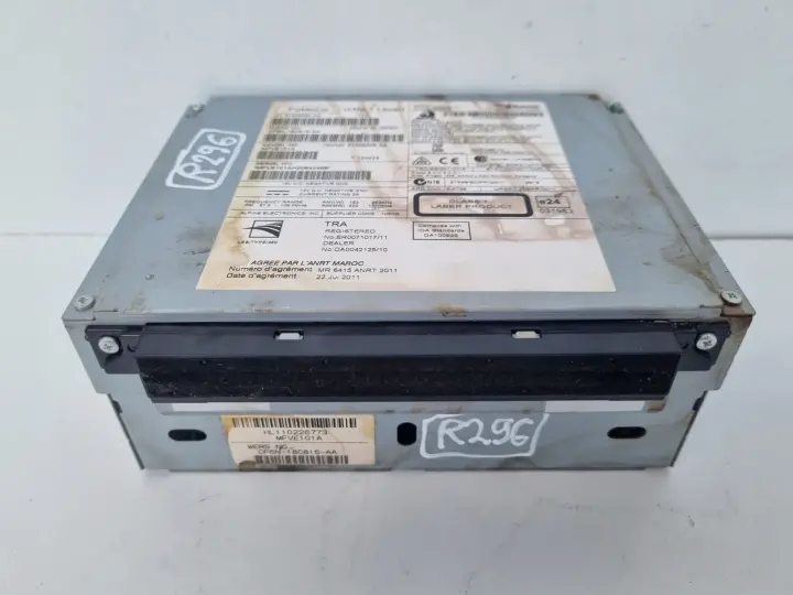 Volvo V40 II V60 S60 II CZYTNIK PŁYT CD radio nawigacja CF6N-18C815-AA
