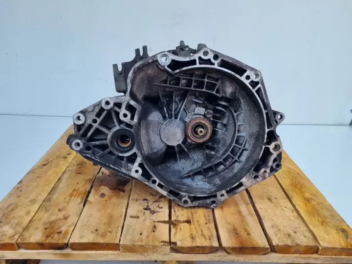 Opel Vectra C 1.6 1.8 16V SKRZYNIA BIEGÓW F17C419 manualna