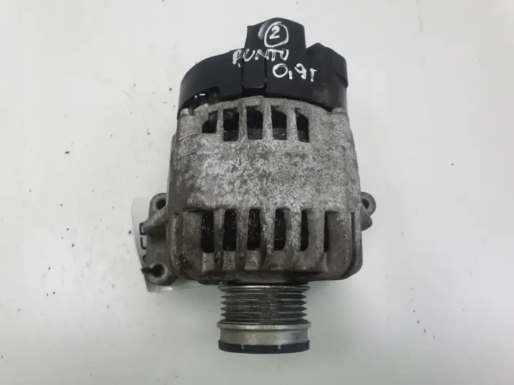 Fiat Punto 0.9 T TwinAir ALTERNATOR regenerowany