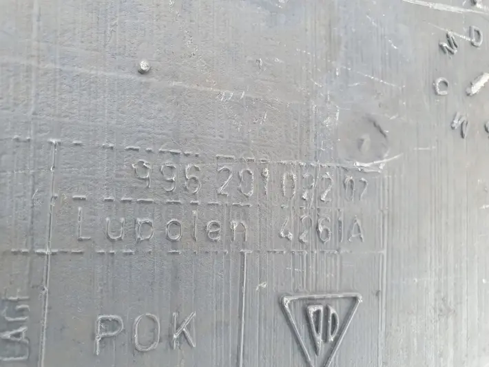 Porsche Boxster 986 2.5 ZBIORNIK PALIWA bak