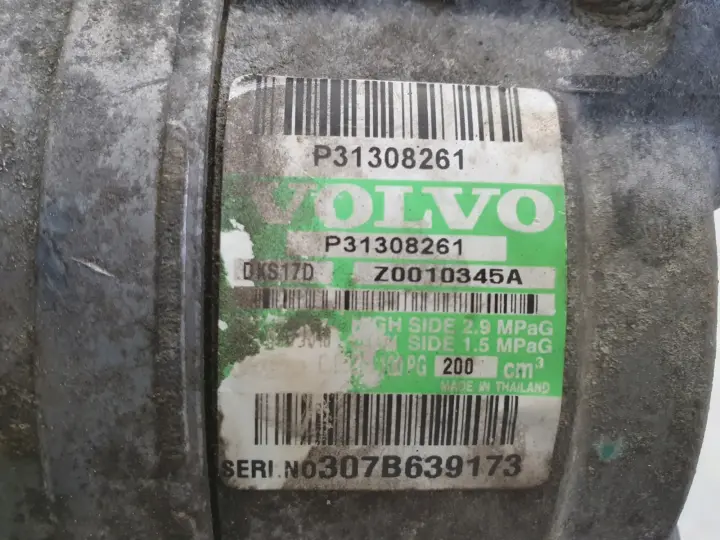 Volvo XC90 2.4 D5 SPRĘŻARKA KLIMATYZACJI pompa 31308261