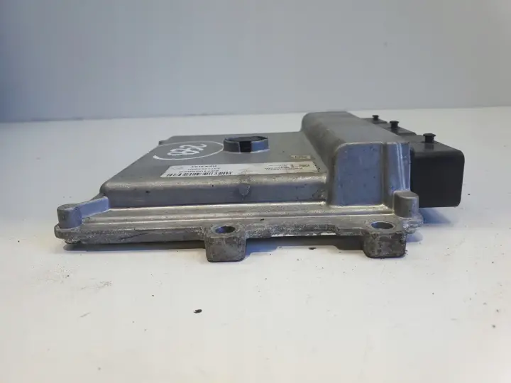 Renault Clio IV 0.9 TCe STEROWNIK SILNIKA komputer 237102982S