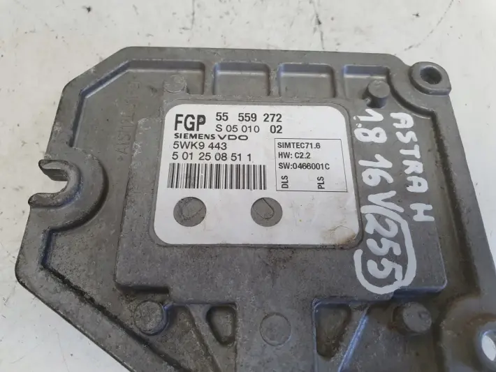 Opel Astra III H 1.8 16V STEROWNIK SILNIKA komputer 55559272