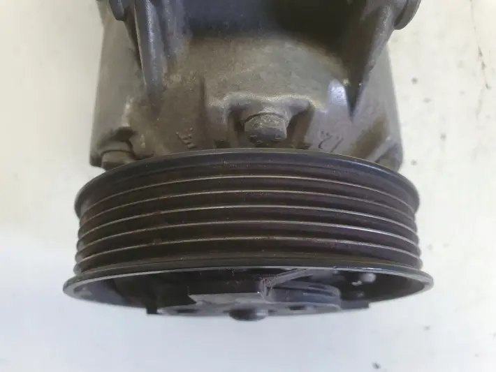 VW Passat B7 2.0 TDI SPRĘŻARKA KLIMATYZACJI pompa 5N0820803E