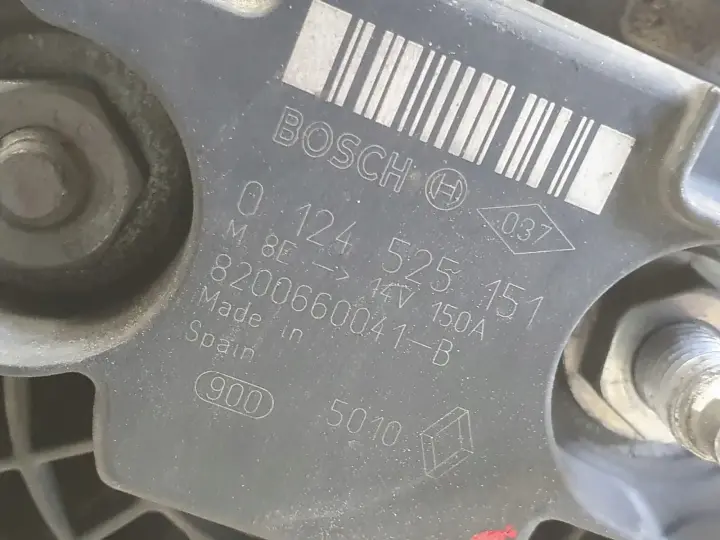 Renault Scenic III 1.9 DCI ALTERNATOR Bosch 0124525151 150A
