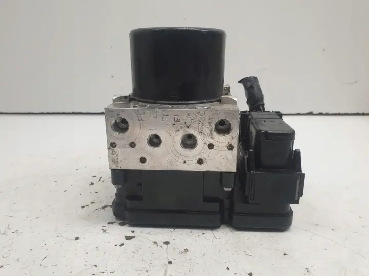 Volvo V70 III S80 II POMPA ABS Sterownik 31329139