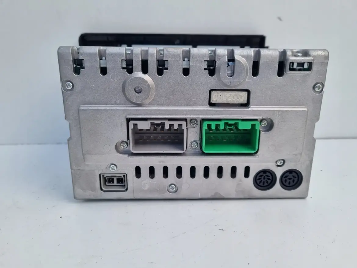 Volvo S60 I XC70 I V70 II RADIOODTWARZACZ CD Radio HU-603 8651152