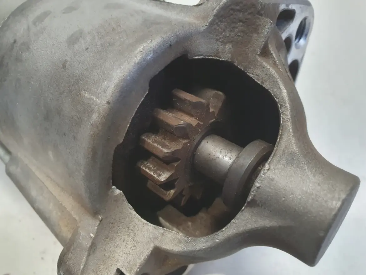 Volvo V40 II 2.0 D3 ROZRUSZNIK 31419530