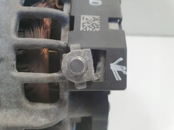 Volvo S60 II V60 2.0 D3 D4 ALTERNATOR 30659580 0125812009