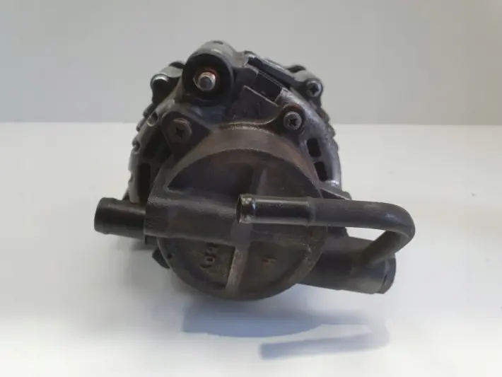 Hyundai Tucson 2.0 CRDI ALTERNATOR 37300-27012