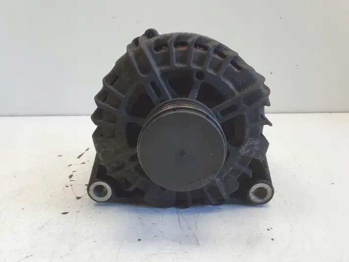 Peugeot Partner II 1.6 HDI ALTERNATOR 9665617780 valeo